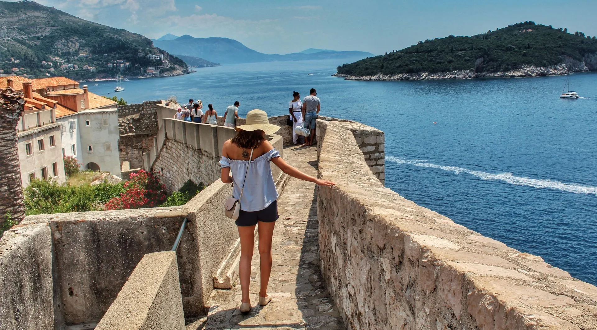 Where to go in Croatia Split vs. Dubrovnik ScholarTrip